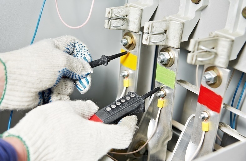 Испытания устройств защитного отключения, сопротивления заземляющих устройств, непрерывности защитных проводников, сопротивления цепи между заземлителями и заземляемыми элементами